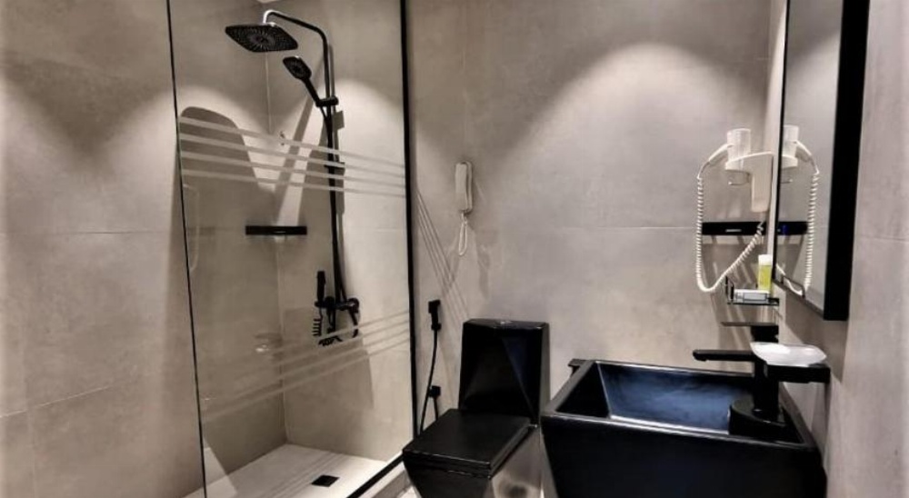 Majestic City Retreat Hotel ( Formerly Majestic Hotel Tower) Image 12