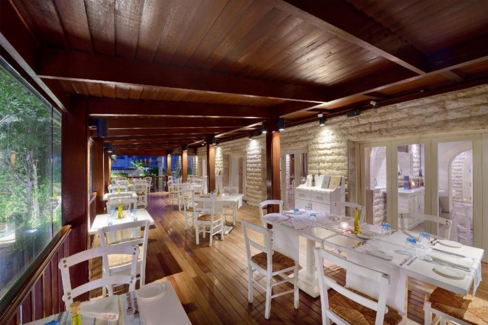 Majestic City Retreat Hotel ( Formerly Majestic Hotel Tower) Image 21